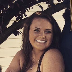 Meet your Posher, Carly